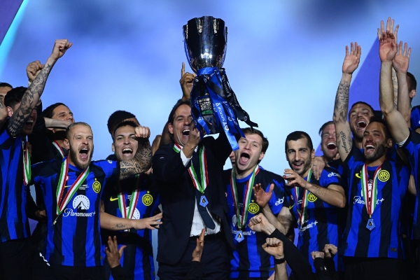 小因扎吉带队夺得意大利超级杯创下史上五次冠军的壮举