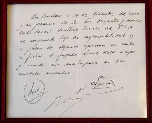 巴萨梅西签约纸巾将拍卖起拍价达30万英镑